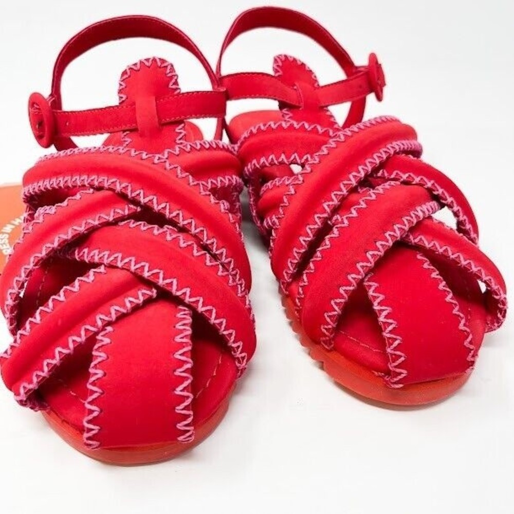 Farm Rio Womens Red Zig Zag Stitch Sandal Vegan Leather Fisgerman Size 10 NW/BOX - Picture 2 of 6